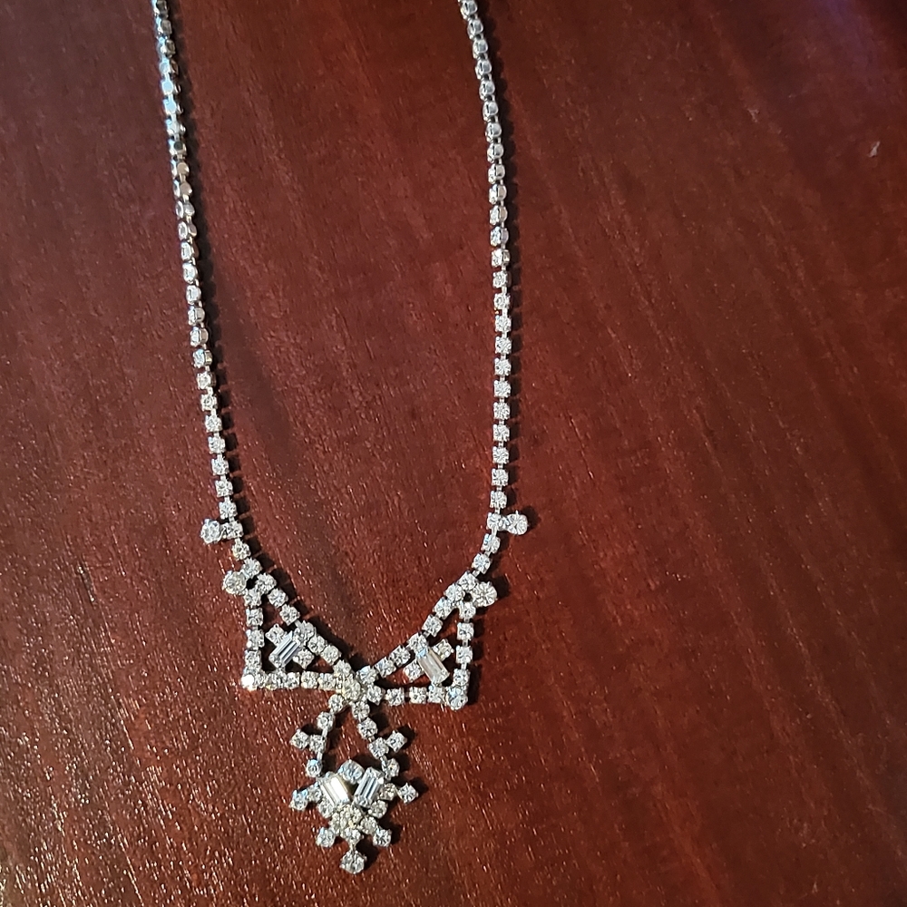 Vintage Rhinestone Chandelier Necklace